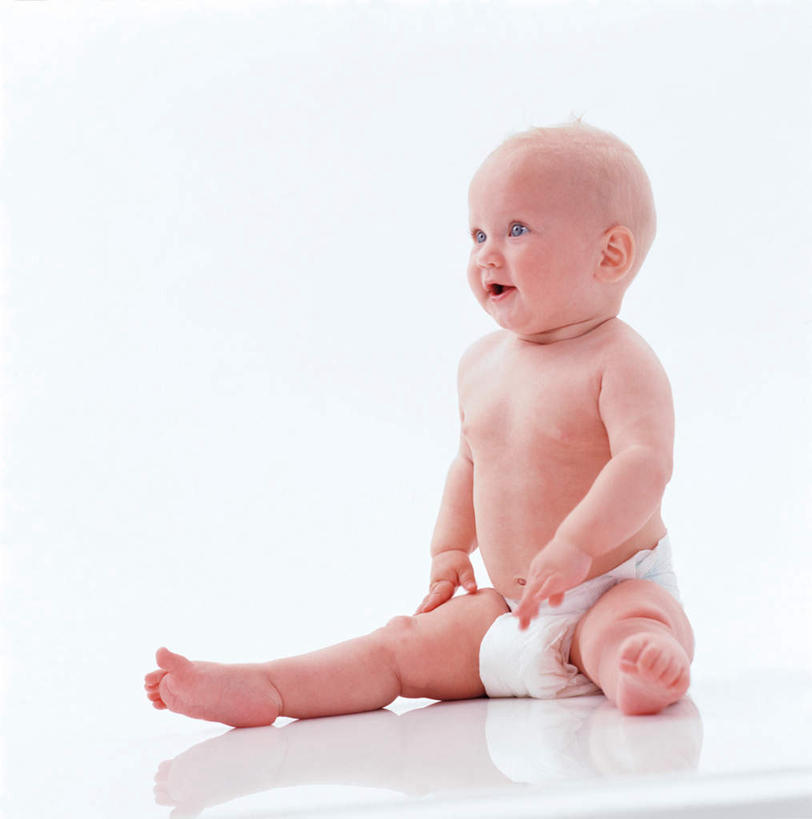 西方人,婴儿,儿童,一个人,坐,竖图,室内,白天,白色背景,正面,兴奋,纯洁,欧洲,欧洲人,仅一个人,阴影,光线,影子,注视,裸露,尿布,纸尿裤,尿不湿,小孩,观察,看,张嘴,可爱,摄影,活泼,影棚,观看,察看,纸尿布,关注,宝宝,裸,张大嘴巴,纯真,烂漫,无邪,纸尿片,伶俐,天真,白种人,孩子,张开嘴,坐着,彩图,全身,影棚拍摄,高兴,拍摄