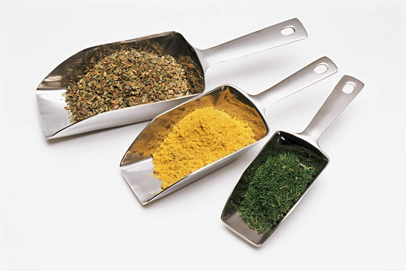 无人,横图,俯视,室内,特写,白天,白色背景,烹饪,厨具,金属制品,阴影,反射,金属,铲子,影子,调料,调味,海苔,香料,佐料,调味品,调味料,三个,摄影,影棚,配料,烹饪用具,作料,烹调用具,烹调,彩图,高角度拍摄,影棚拍摄,拍摄