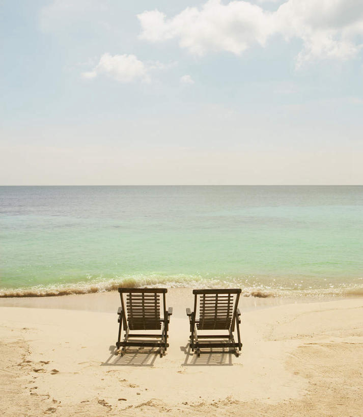 无人,竖图,室外,白天,正面,旅游,度假,海浪,海洋,美景,沙滩,椅子,墨西哥,阴影,光线,沙子,影子,躺椅,海岸,景观,浪花,水平线,云,云朵,辽阔,海平线,沙地,两把,云彩,娱乐,蓝色,白云,蓝天,天空,阳光,自然,海水,天,享受,休闲,广阔,景色,放松,晴朗,一望无际,沙滩椅,北美,北美洲,自然风光,美洲,海景,北亚美利加洲,亚美利加洲,墨西哥合众国,仙人掌王国,克雷塔罗,克雷塔罗州,无边无际,一马平川,大海,风浪,海,海水的波动,海滩,近岸浪,涌浪,晴空,彩图,水天相接,水天一线