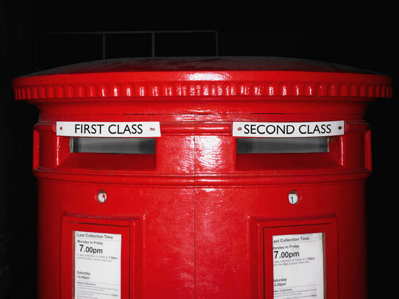 无人,横图,室外,特写,夜晚,正面,静物,传递,信息,英文,标志,文字,字符,字母,联系,标识,邮筒,邮箱,一个,红色,联络,邮递,通信,单个,英文字母,邮政,彩图