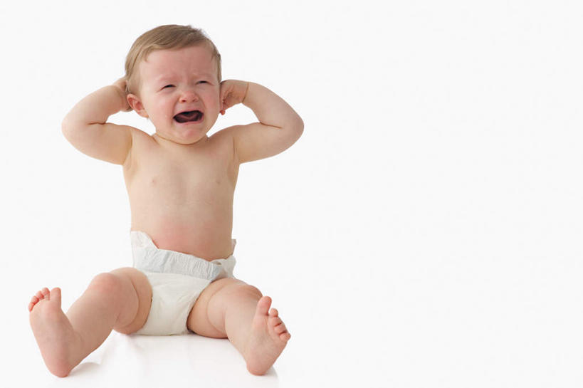 西方人,婴儿,儿童,腿部,脚,脚趾,脚趾甲,腿,一个人,坐,哭,横图,室内,白天,白色背景,正面,纯洁,欧洲,欧洲人,仅一个人,注视,光脚,裸露,尿布,纸尿裤,尿不湿,小孩,观察,看,张嘴,赤脚,可爱,眼泪,摄影,活泼,影棚,观看,察看,泪水,纸尿布,关注,宝宝,裸,张大嘴巴,纯真,烂漫,无邪,纸尿片,伶俐,天真,白种人,孩子,脚指甲,张开嘴,坐着,彩图,全身,影棚拍摄,哭泣,哭啼,拍摄