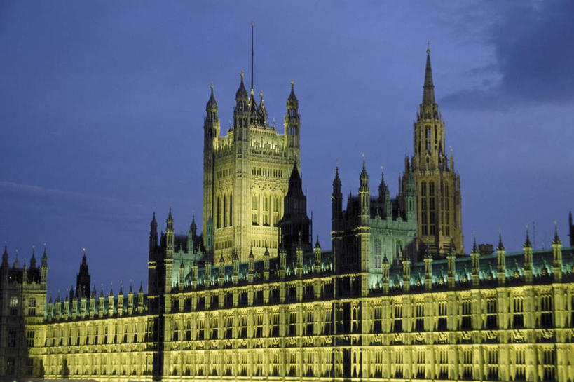 无人,横图,室外,白天,仰视,度假,美景,日落,植物,城市风光,城市,英国,欧洲,伦敦,景观,晚霞,霞光,落日,首都,娱乐,威斯敏斯特宫,国会大厦,树,树木,绿色,自然,黄昏,享受,休闲,景色,彩霞,放松,生长,成长,西欧,大不列颠,威斯敏斯特市,国会大楼,大不列颠及北爱尔兰联合王国,英国议会大厦,议会大厦,议会大楼,首都大厦,州议会大厦,州政府,州会议厅,大不列颠联合王国,日不落英帝国,雾都,夕照,夕阳,彩图,低角度拍摄,斜阳