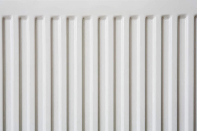 无人,横图,室内,特写,白天,正面,静物,电器,墙,墙壁,墙面,白色,卫生,家电,家用电器,纯真,洁净,光明,恬静,中间色,朴素,清白,彩图,小家电,散热器