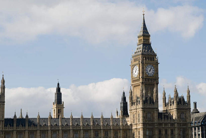 无人,横图,室外,白天,正面,旅游,度假,名胜古迹,标志建筑,地标,建筑,英国,欧洲,伦敦,遗迹,时间,时钟,云,云朵,钟楼,首都,计时,云彩,古迹,文物,娱乐,建设,古建筑,大本钟,大笨钟,国会大厦,蓝色,白云,蓝天,天空,钟表,天,享受,休闲,表,旅游胜地,放松,晴朗,西欧,大不列颠,古文明,国会大楼,大不列颠及北爱尔兰联合王国,议会大厦,议会大楼,首都大厦,州议会大厦,州政府,州会议厅,塔钟,大不列颠联合王国,日不落英帝国,雾都,钟,晴空,彩图