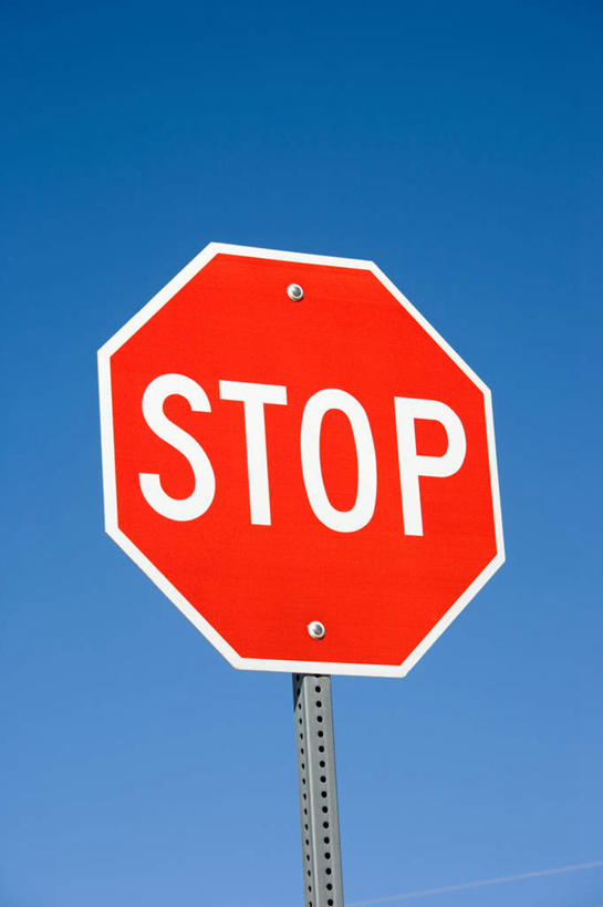 无人,竖图,室外,特写,白天,仰视,城市,美国,阴影,光线,英文,标志,文字,影子,字符,字母,警告,标识,红色,蓝色,蓝天,天空,阳光,天,警示,晴朗,英文字母,禁止,提醒,北美,北美洲,提示,限制,美洲,新墨西哥,万里无云,首府,新墨西哥州,北亚美利加洲,亚美利加洲,迷人之地,迷人之州,圣达菲,圣塔菲,桑塔菲,危险,晴空,晴空万里,彩图,低角度拍摄