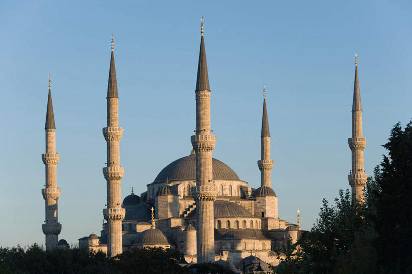 无人,横图,室外,白天,仰视,旅游,度假,名胜古迹,日落,植物,标志建筑,地标,建筑,土耳其,亚洲,遗迹,晚霞,霞光,落日,首都,古迹,文物,娱乐,建设,古建筑,树,树木,绿色,自然,黄昏,享受,休闲,旅游胜地,彩霞,放松,生长,成长,伊斯兰教,清真寺,西亚,古文明,伊斯坦布尔,蓝色清真寺,素檀何密清真寺,夕照,光塔,夕阳,彩图,低角度拍摄,土耳其共和国,斜阳