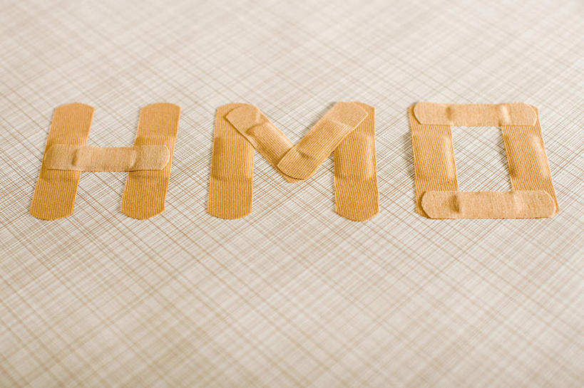 无人,横图,俯视,室内,特写,白天,静物,许多,阴影,反射,英文,标志,文字,影子,字符,字母,很多,标识,排列,医疗用品,治疗,摄影,影棚,英文字母,医疗,医疗设备,胶布,止血,摆列,绷带,创可贴,彩图,高角度拍摄,影棚拍摄,拍摄,布列,分列