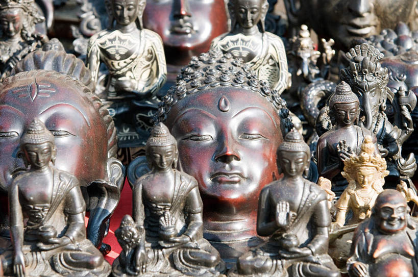 无人,寺庙,横图,室外,白天,正面,旅游,度假,标志建筑,地标,建筑,雕塑,尼泊尔,亚洲,阴影,节日,艺术,装饰,光线,雕刻,雕像,影子,首都,燃烧,文化,娱乐,建设,阳光,香火,工艺品,庙宇,祈祷,享受,休闲,健康,旅游胜地,放松,许愿,宗教,信仰,纪念,祈求,美术,主题,南亚,陈列,加德满都,博达塔,尼泊尔王国,加都,功能,美学,德满都,博大哈佛塔,浮图纳特塔,平安,彩图,庙,寺