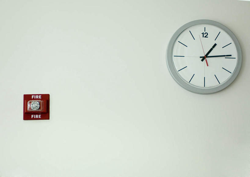 无人,办公室,横图,室内,白天,正面,太阳,家具,装修,建筑,欧式,阴影,装饰,时间,光线,时钟,影子,房屋,墙,屋子,建设,现代,装潢,洋房,墙壁,墙面,阳光,室内装潢,表,火警报警器,明亮,舒适,家居装潢,房屋设计,地中海风格,简约风格,室内设计,宽敞,办公家具,样板房装潢,设计,钟,彩图,房子