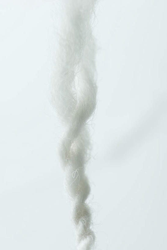 无人,竖图,室内,特写,白天,正面,纺织品,阴影,朦胧,模糊,柔软,粗糙,透明,反射,棉絮,影子,棉花,棉质,一个,白色,单个,纤维,卫生,纯真,洁净,光明,恬静,中间色,朴素,清白,彩图