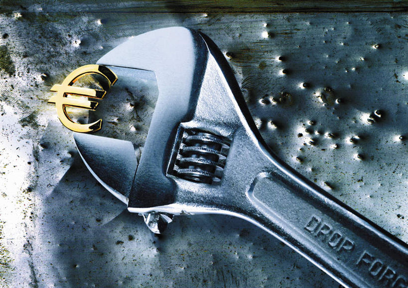 无人,横图,俯视,室内,特写,白天,静物,金属,标志,符号,文字,字符,字母,欧元,标识,一个,金融,经济,单个,扳手,流通,贸易,彩图,高角度拍摄