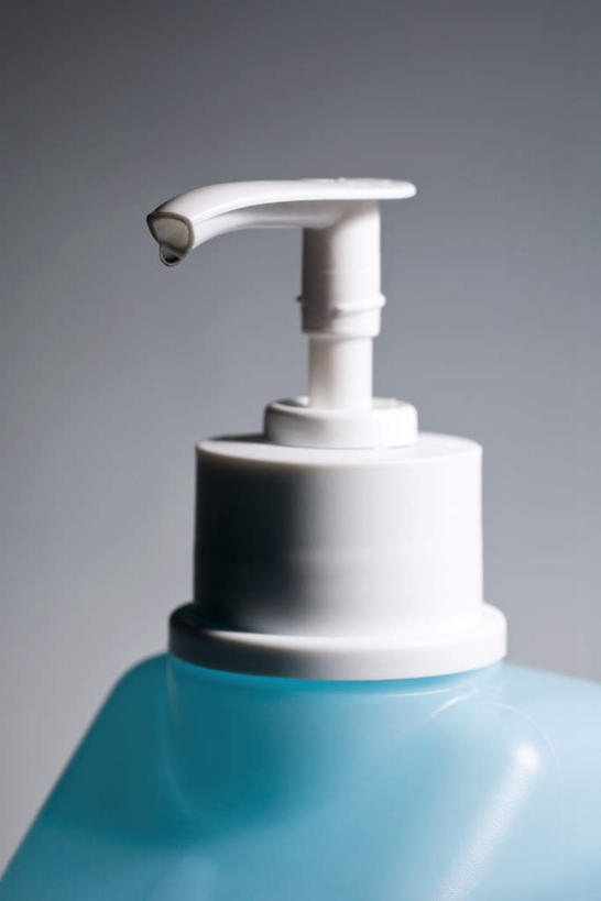 无人,竖图,室内,特写,白天,白色背景,正面,阴影,光线,影子,一个,蓝色,健康,摄影,影棚,单个,洗手液,病毒,一瓶,预防,彩图,影棚拍摄,拍摄