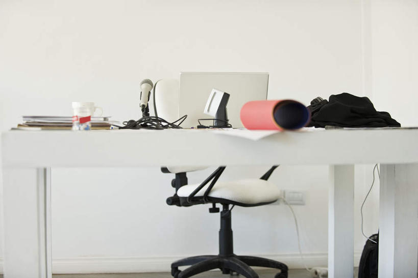 无人,办公室,横图,室内,白天,正面,家具,装修,桌子,建筑,杯子,书籍,椅子,欧式,装饰,办公桌,墙,转椅,建设,现代,装潢,墙壁,墙面,一个,水杯,塑料制品,室内装潢,单个,明亮,麦克风,舒适,家居装潢,房屋设计,地中海风格,古典风格,简约风格,室内设计,宽敞,样板房装潢,设计,茶杯,书,图书,彩图