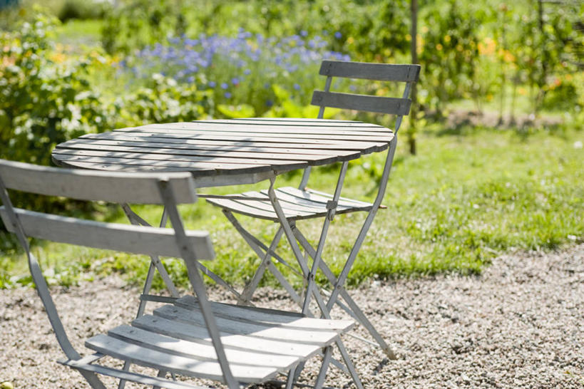 无人,横图,室外,白天,正面,建材,草地,草坪,美景,植物,桌面,桌子,建筑,椅子,瑞典,欧洲,阴影,光线,木制,圆形,材料,沙子,图形,影子,圆,木椅,景观,沙,几何,草,树,树木,绿色,阳光,自然,木制品,景色,建造,生长,成长,砂,矿产,斯堪的纳维亚,数学,自然风光,北欧,斯堪的那维亚,斯堪的那维亚半岛,斯堪的纳维亚半岛,瑞典王国,彩图,几何图形,平面图形