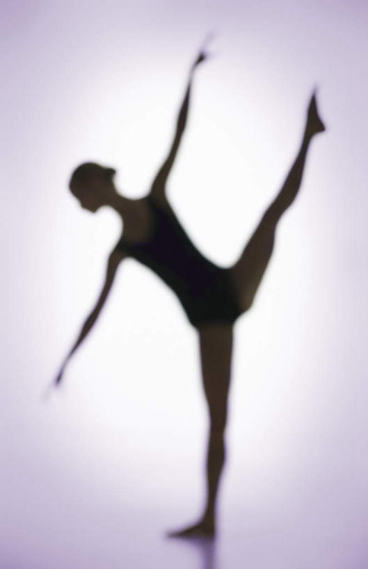 西方人,一个人,跳舞者,站,伸展双臂,竖图,室内,白天,正面,运动服,锻炼,运动,欧洲,欧洲人,仅一个年轻女性,仅一个女性,仅一个人,粉色背景,服装,体操,背光,衣服,黑色,站着,活力,摄影,服饰,影棚,张开双腿,优美,衣着,穿着,逆光,体操服,自由体操,衣饰,展开双腿,体育,年轻女性,女人,女性,白种人,舞蹈家,舞蹈演员,舞者,敞开双臂,伸开双臂,展开双肩,站立,张开手臂,张开双臂,彩图,全身,影棚拍摄,健身,拍摄,半体服,伸展双腿,运动装