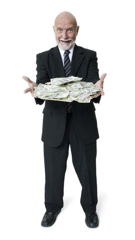 西方人,胡须,秃头,一个人,商务人士,商务男性,站,捧,笑,微笑,露齿笑,竖图,室内,白天,白色背景,正面,衬衫,钱,美元,欧洲,欧洲人,仅一个男性,仅一个人,一堆,许多,堆叠,堆积,套装,钱币,领带,美金,注视,观察,看,站着,仅一个老年男性,钞票,金融,纸币,摄影,影棚,经济,观看,堆,察看,象征,庄重,关注,美圆,商务装,身份,流通,纸钞,贸易,工薪阶层,正式,地位,货币,现金,老年男性,男人,男性,白种人,光头,胡子,络腮胡,无发,白领,上班族,端,端着,捧着,手捧,站立,彩图,全身,影棚拍摄,衬衣,拍摄