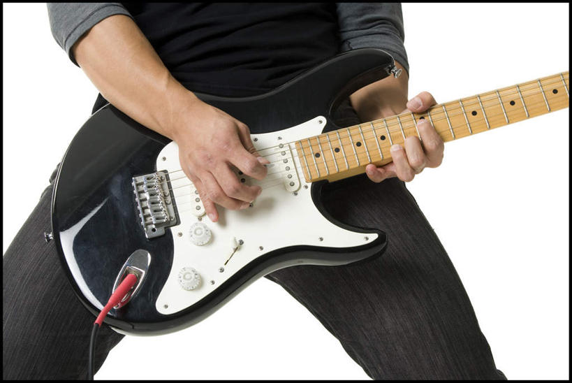 东方人,手,一个人,横图,室内,特写,白天,白色背景,正面,亚洲,双手,仅一个男性,仅一个人,服装,电吉他,乐器,弦乐器,弹奏,演奏,休闲装,黄种人,仅一个年轻男性,一个,衣服,休闲,手部,休闲服,摄影,服饰,影棚,单个,弹拨弦鸣乐器,男人,男性,年轻男性,亚洲人,半身,彩图,影棚拍摄,拍摄,弹拨弦乐器