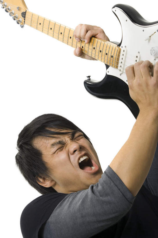 东方人,脸,头,脸颊,头发,一个人,举,闭眼,竖图,室内,特写,白天,白色背景,正面,亚洲,仅一个男性,仅一个人,服装,电吉他,乐器,弦乐器,弹奏,演奏,大喊,休闲装,黄种人,肩膀,仅一个年轻男性,一个,衣服,黑色,托,张嘴,休闲,休闲服,摄影,服饰,影棚,单个,大叫,弹拨弦鸣乐器,张大嘴巴,大呼,男人,男性,年轻男性,亚洲人,头部,直发,脸部,脸蛋,面部,张开嘴,闭眼睛,闭着眼,闭着眼睛,举起,举手,举着,向上举,向上伸,向上托,半身,彩图,影棚拍摄,拍摄,弹拨弦乐器,短发