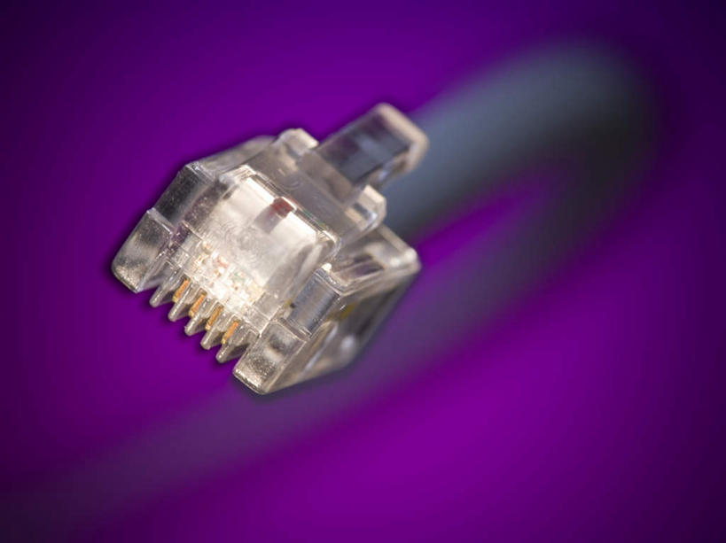 无人,横图,室内,特写,白天,正面,数据,静物,阴影,紫色背景,朦胧,模糊,反射,传输,影子,一个,摄影,USB接口,通用串行总线,影棚,单个,接口,端口,彩图,影棚拍摄,拍摄