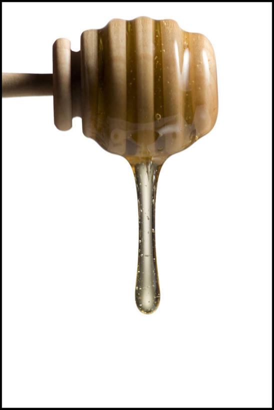 蜂蜜,无人,竖图,室内,特写,白天,白色背景,正面,木制,一个,木制品,搅拌棒,摄影,影棚,单个,花蜜,止痛,解毒,搅蜜棒,蜂蜜棒,冬酿,石蜜,彩图,影棚拍摄,拍摄