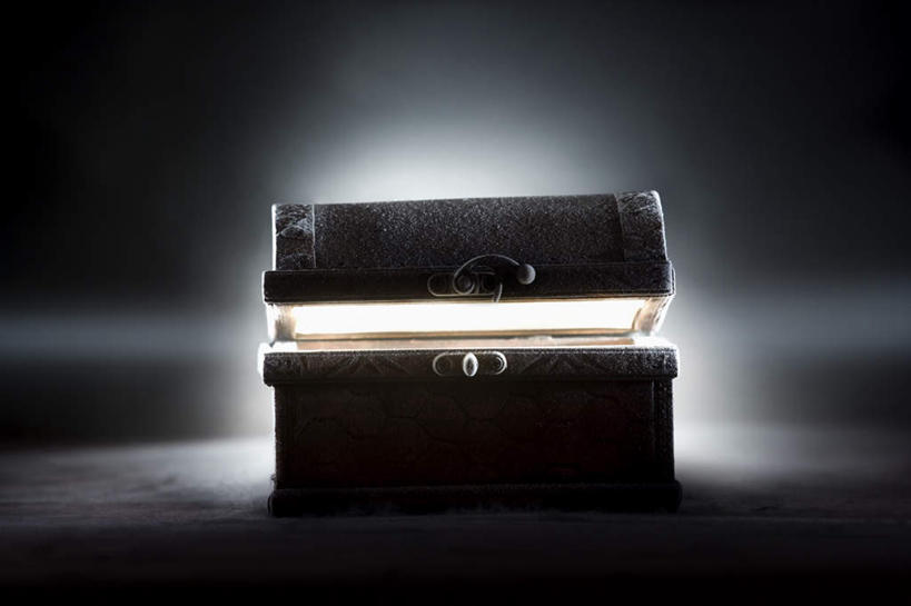 无人,横图,室内,特写,白天,正面,安全,静物,阴影,黑色背景,光线,影子,灯光,一个,箱子,保险箱,单个,保护,保险,私密,彩图