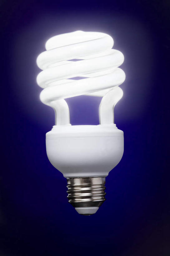 无人,竖图,室内,特写,白天,正面,节能,静物,照明,黑色背景,环保,灯泡,螺旋,灯,节能灯,一个,灯具,摄影,影棚,能源,单个,照亮,低碳,照明工具,荧光灯,螺旋管节能灯,彩图,影棚拍摄,螺旋形,拍摄