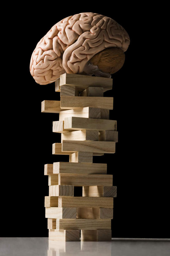 无人,竖图,室内,特写,白天,正面,游戏,智慧,桌子,玩具,大脑,一堆,许多,堆叠,堆积,黑色背景,玩,娱乐,休闲,积木,益智,摄影,影棚,活动,堆,思维,器官,发泄,消遣,智力,沟壑,想象,小脑,脑干,抽积木,宣泄,大脑皮层,端脑,沟,灰质,回,间脑,玩耍,嬉戏,彩图,影棚拍摄,拍摄