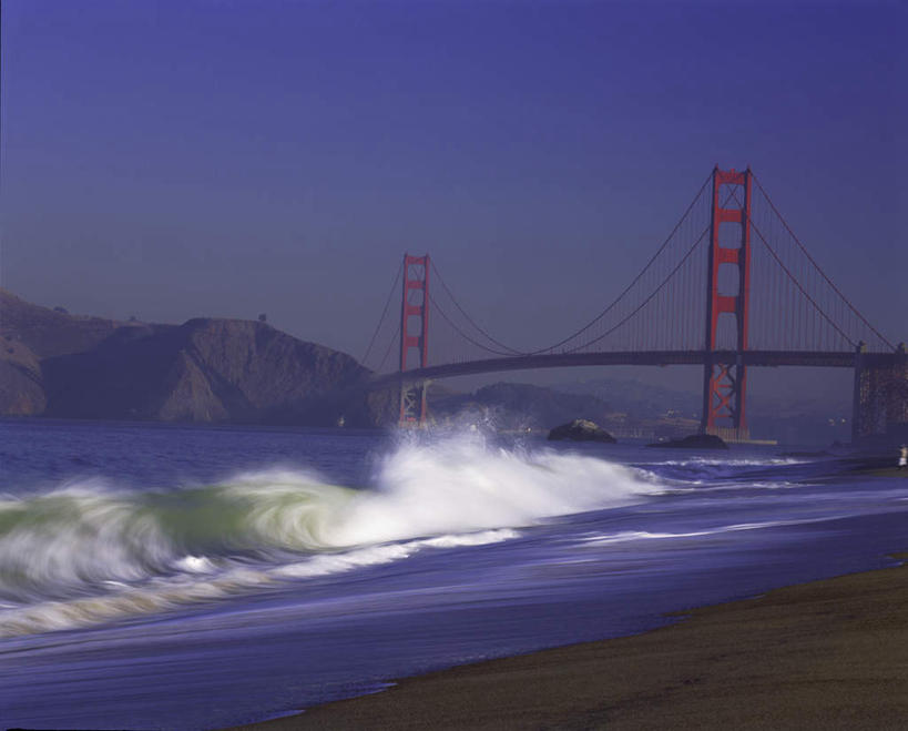 无人,横图,室外,白天,正面,旅游,度假,海浪,海洋,美景,沙滩,山,城市,美国,一座,沙子,海岸,景观,浪花,山峰,沙地,山峦,娱乐,自然,海水,享受,休闲,景色,放松,北美,北美洲,加利福尼亚,自然风光,美洲,海景,旧金山,加州,加利福尼亚州,圣弗朗西斯科,三藩市,金州,黄金州,海湾大桥,北亚美利加洲,亚美利加洲,大海,风浪,海,海水的波动,海滩,近岸浪,涌浪,彩图,旧金山.奥克兰海湾大桥