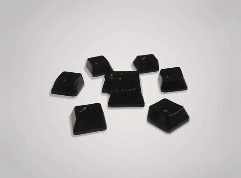 无人,横图,俯视,室内,特写,白天,键盘,桌面,桌子,静物,阴影,灰色背景,反射,木制,影子,方向,输入设备,通讯设备,箭头,黑色,木制品,摄影,影棚,方向键,指向,通信设备,簇,彩图,高角度拍摄,影棚拍摄,拍摄