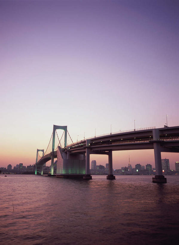 无人,高楼大厦,竖图,室外,白天,正面,度假,海浪,海洋,美景,日落,城市风光,城市,大桥,大厦,建筑,立交桥,摩天大楼,桥梁,美国,阴影,波纹,光线,影子,景观,浪花,晚霞,霞光,落日,高架,纪念碑,斜拉桥,桥,涟漪,背光,娱乐,倒影,水纹,阳光,海水,黄昏,楼宇,波浪,享受,休闲,景色,彩霞,放松,倒映,北美,北美洲,犹他州,美洲,逆光,海景,水晕,北亚美利加洲,亚美利加洲,犹他,蜂窝之州,蜂房州,彩虹桥国家纪念碑,彩虹桥纪念碑,夕照,反照,大海,风浪,海,海水的波动,近岸浪,涌浪,夕阳,彩图,大楼,高层建筑,高楼,摩天楼,斜阳