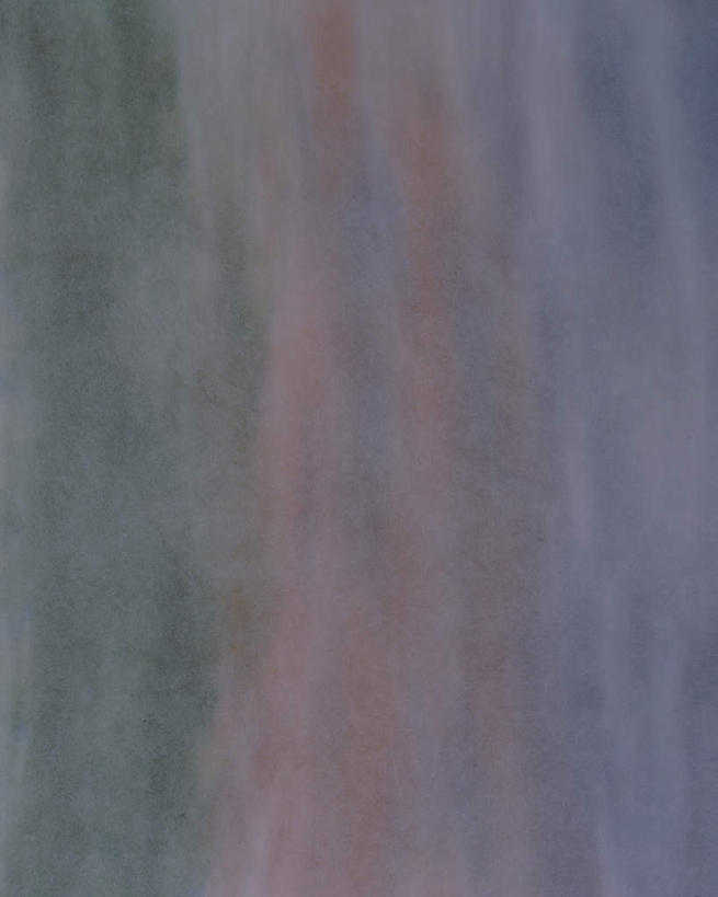 无人,竖图,俯视,室内,特写,白天,静物,花纹,装饰,纹路,图案,纹理,谷类,谷物,糯米,米,大米,蓝色,华丽,修饰,点缀,肌理,衬托,美观,雅致,雅观,江米,糯米纸,彩图,高角度拍摄