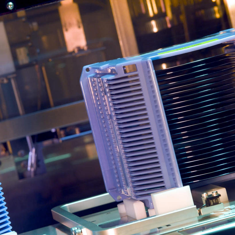 无人,工厂,方图,室内,白天,正面,一排,阴影,整齐,光线,影子,灯光,排列,工业,电子元件,半导体,队列,彩图,制造厂