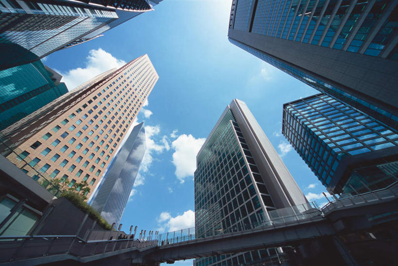 无人,高楼大厦,横图,室外,白天,仰视,度假,办公楼,美景,植物,城市风光,城市,大厦,建筑,摩天大楼,写字楼,东京,日本,亚洲,阴影,光线,影子,景观,云,云朵,云彩,娱乐,树,树木,蓝色,绿色,白云,蓝天,天空,阳光,自然,楼宇,天,享受,休闲,商务楼,景色,放松,生长,晴朗,成长,东亚,本州,关东地方,本州岛,日本国,东京都,汐留,汐留区,晴空,彩图,低角度拍摄,大楼,高层建筑,高楼,摩天楼