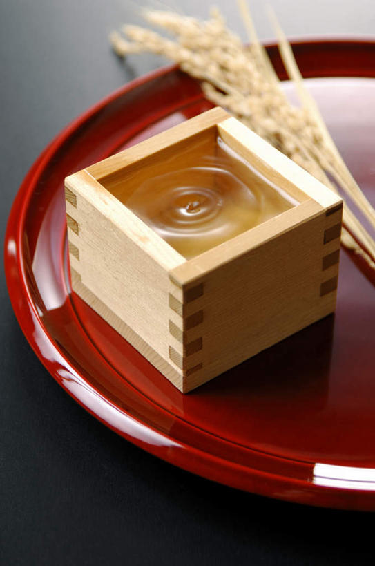 清酒,无人,竖图,俯视,室内,特写,白天,烹饪,托盘,木箱,谷物,日本料理,料理,食品,麦穗,酒类,菜肴,美食,酒,食物,饮料,容器,箱子,日式料理,日式,摄影,佳肴,影棚,储藏,储存,彩图,高角度拍摄,影棚拍摄,拍摄,贮存