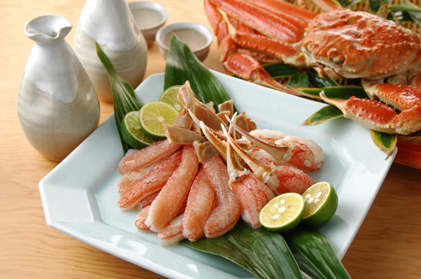 海鲜,无人,横图,俯视,室内,特写,白天,烹饪,柠檬,杯子,餐具,水果,切开,碟子,壶,盘,陶瓷,日本料理,料理,食品,酒壶,陶瓷制品,半个,水产,菜肴,美食,酒瓶,水壶,食物,盘子,茶壶,酒杯,瓶子,水杯,碟,日式料理,切,一半,日式,摄影,佳肴,影棚,雪蟹,海产品,剖面,切面,石蟹,茶杯,益母果,柠果,彩图,高角度拍摄,影棚拍摄,拍摄,清酒瓶