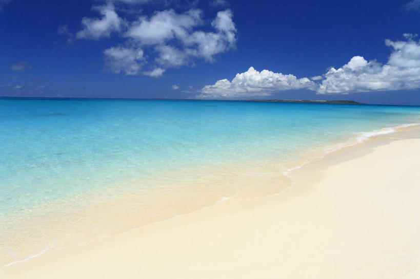 无人,横图,室外,白天,正面,旅游,度假,海浪,海洋,美景,日本,亚洲,景观,浪花,水平线,云,云朵,辽阔,海平线,云彩,娱乐,冲绳,蓝色,白云,蓝天,天空,自然,海水,天,享受,休闲,广阔,景色,放松,一望无际,冲绳县,自然风光,海景,东亚,琉球群岛,日本国,九州地方,无边无际,一马平川,冲绳群岛,大海,风浪,海,海水的波动,近岸浪,涌浪,彩图,水天相接,水天一线