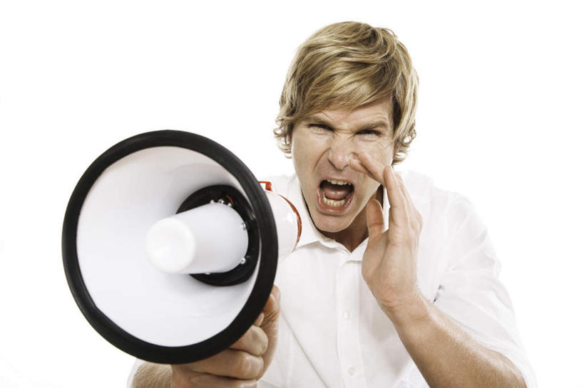 西方人,一个人,商务人士,商务男性,站,横图,室内,白天,白色背景,正面,衬衫,欧洲,欧洲人,仅一个男性,仅一个人,仅一个中年男性,握,套装,拿,拿着,注视,喇叭,话筒,观察,看,站着,张嘴,握着,摄影,影棚,观看,察看,关注,传声筒,商务装,张大嘴巴,工薪阶层,叫喊,男人,男性,中年男性,白种人,白领,上班族,张开嘴,站立,半身,彩图,影棚拍摄,衬衣,拍摄