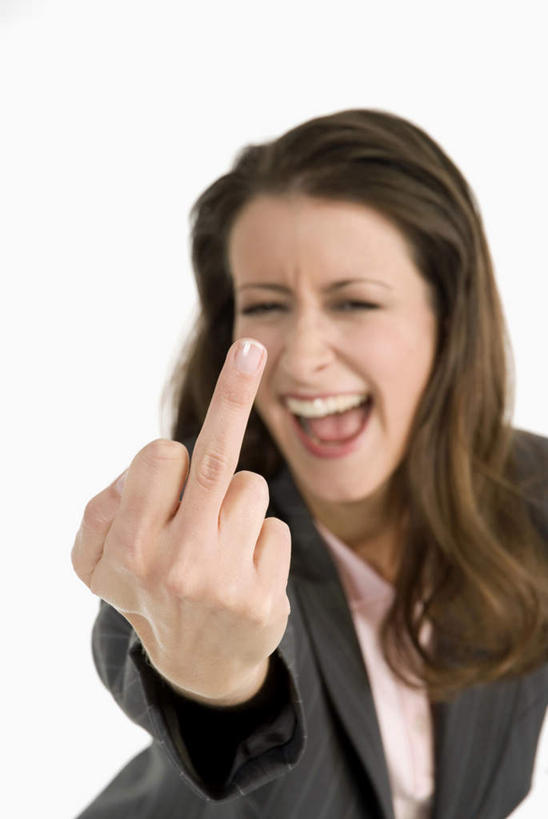 西方人,中指,一个人,商务人士,商务女性,站,竖图,室内,白天,白色背景,正面,欧洲,欧洲人,仅一个年轻女性,仅一个女性,仅一个人,指,套装,注视,方向,观察,看,手势,站着,张嘴,向上,鬼脸,竖,摄影,影棚,观看,翘,察看,指向,鄙视,关注,挑衅,商务装,张大嘴巴,工薪阶层,藐视,讽刺,蔑视,嘲笑,人身攻击,年轻女性,女人,女性,白种人,白领,上班族,张开嘴,站立,半身,彩图,影棚拍摄,拍摄