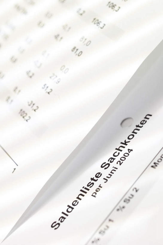 无人,竖图,俯视,室内,特写,白天,静物,英文,标志,材料,档案,文件,文字,字符,字母,标识,白色,资料,摄影,影棚,英文字母,文档,彩图,高角度拍摄,影棚拍摄,拍摄