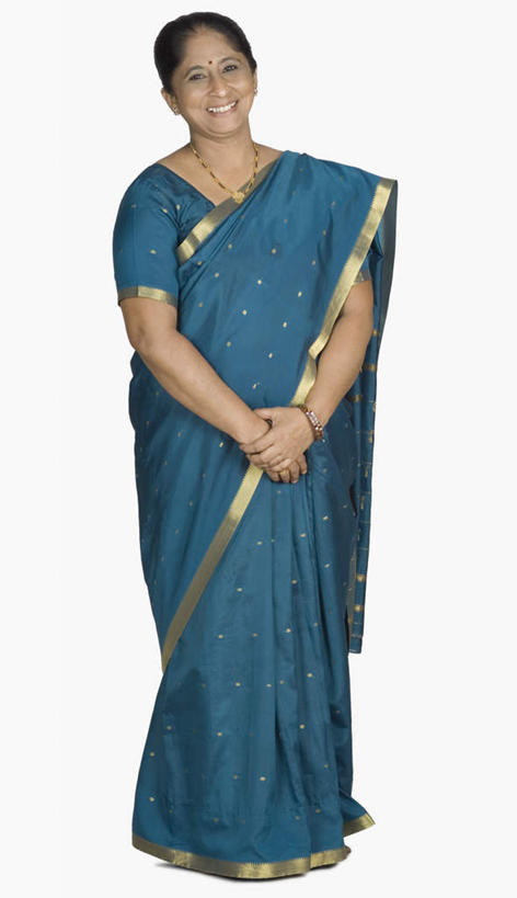 痣,一个人,站,笑,微笑,露齿笑,竖图,室内,白天,白色背景,正面,民族服装,亚洲,仅一个女性,仅一个人,注视,观察,看,祈福,站着,仅一个中年女性,摄影,服饰,影棚,观看,飘逸,察看,庄重,关注,追求,纱丽,吉祥痣,朱砂痣,雅致,避邪,消灾,纱丽服,清婉,妍丽,迪勒格,女人,女性,中年女性,亚洲人,印度人,站立,彩图,全身,影棚拍摄,传统服装,民俗服,拍摄,奢华