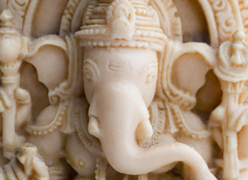 无人,横图,室内,特写,白天,正面,静物,雕塑,节日,艺术,装饰,雕刻,雕像,文化,工艺品,祈祷,健康,许愿,宗教,信仰,纪念,祈求,美术,主题,陈列,功能,美学,象头神,迦尼萨,平安,半身,彩图