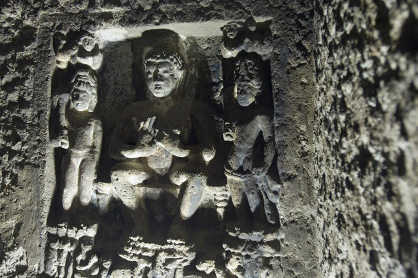 无人,横图,室内,白天,正面,旅游,度假,石头,名胜古迹,标志建筑,地标,建筑,雕塑,印度,亚洲,节日,遗迹,艺术,装饰,雕刻,雕像,石子,墙,古迹,文化,文物,娱乐,建设,古建筑,墙壁,墙面,工艺品,祈祷,享受,休闲,健康,旅游胜地,放松,许愿,宗教,信仰,纪念,祈求,美术,基督教,天主教,修道院,主题,南亚,陈列,信念,古文明,印度共和国,功能,美学,马哈拉施特拉邦,神学院,修院,隐修院,阿旃陀,平安,石块,彩图