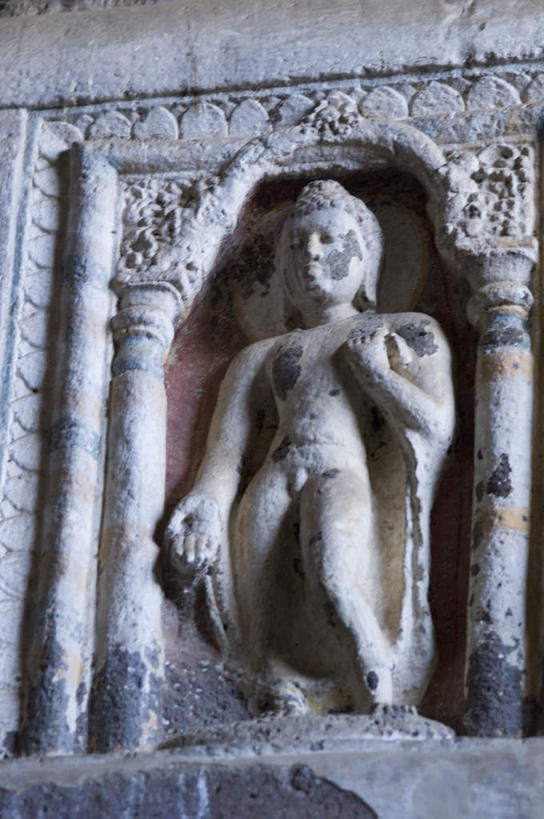 无人,竖图,室内,白天,正面,旅游,度假,石头,名胜古迹,标志建筑,地标,建筑,雕塑,印度,亚洲,节日,遗迹,艺术,装饰,雕刻,雕像,石子,墙,古迹,文化,文物,娱乐,建设,古建筑,墙壁,墙面,工艺品,祈祷,享受,休闲,健康,旅游胜地,放松,许愿,宗教,信仰,纪念,祈求,美术,基督教,天主教,修道院,主题,南亚,陈列,信念,古文明,印度共和国,功能,美学,马哈拉施特拉邦,神学院,修院,隐修院,阿旃陀,平安,石块,彩图