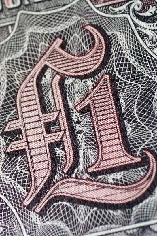 无人,竖图,俯视,室内,特写,白天,钱,静物,一排,许多,整齐,钱币,排列,钞票,金融,纸币,经济,英镑,堆,队列,流通,纸钞,贸易,货币,现金,彩图,高角度拍摄