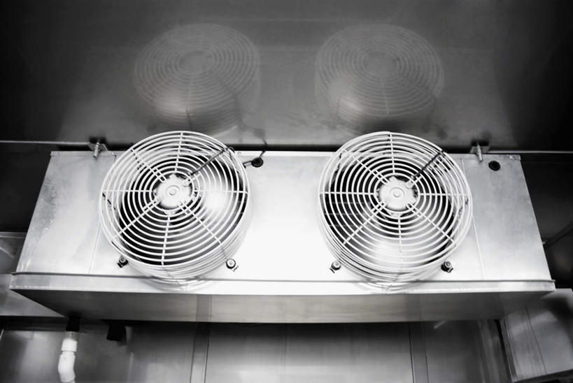 无人,横图,室内,特写,白天,仰视,阴影,反射,电器,影子,实验室,研究室,风扇,夏季,清凉,凉爽,两个,夏天,电风扇,电扇,家电,家用电器,试验室,彩图,低角度拍摄,小家电