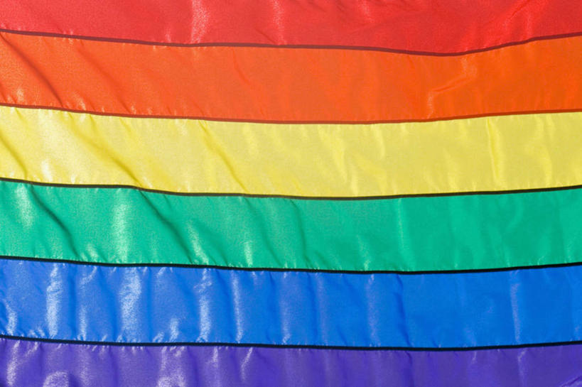 无人,横图,彩色,室内,特写,白天,正面,爱情,静物,旗帜,一面,阴影,反射,影子,浪漫,旗子,温暖,温馨,恩爱,恋人,和睦,同性恋,旌旗,旗号,情侣,彩图,彩虹旗,伴侣,融洽