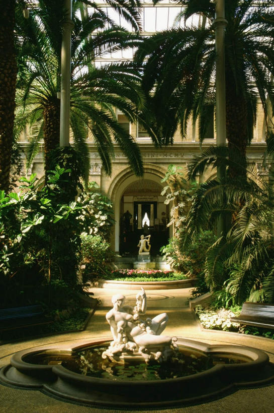 无人,博物馆,竖图,室外,白天,正面,度假,美景,植物,城市风光,城市,喷泉,棕榈树,叶子,雕塑,丹麦,欧洲,研究,艺术,装饰,雕刻,雕像,景观,绿叶,首都,教育,文化,娱乐,树,树木,绿色,自然,工艺品,品味,享受,休闲,嫩叶,景色,放松,生长,成长,纪念,展览,美术,欣赏,北欧,主题,水景,陈列,棕榈叶,功能,美学,美观,丹麦王国,哥本哈根,西兰岛,典藏,设计,叶,叶片,彩图,嘉士伯艺术博物馆