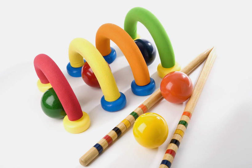 无人,栏杆,横图,俯视,彩色,室内,特写,白天,白色背景,静物,阴影,反射,影子,围栏,运动器械,护栏,健身器械,摄影,影棚,五颜六色,色彩斑斓,健身器材,五彩缤纷,槌球,门球,五彩斑斓,五光十色,彩图,高角度拍摄,影棚拍摄,拍摄,运动器材