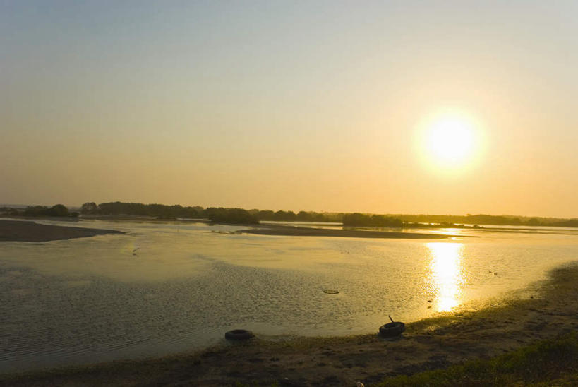 无人,横图,室外,白天,正面,旅游,度假,海浪,海洋,美景,日落,沙滩,太阳,植物,哥伦比亚,阴影,光线,沙子,影子,海岸,景观,浪花,晚霞,霞光,落日,沙地,娱乐,树,树木,蓝色,绿色,蓝天,天空,阳光,自然,海水,黄昏,天,享受,休闲,景色,彩霞,南美,放松,生长,晴朗,成长,南美洲,拉丁美洲,自然风光,美洲,海景,万里无云,亚美利加洲,南亚美利加洲,哥伦比亚共和国,夕照,大海,风浪,海,海水的波动,海滩,近岸浪,涌浪,晴空,晴空万里,夕阳,彩图,斜阳