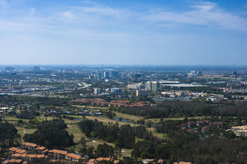 无人,家,高楼大厦,横图,俯视,航拍,室外,白天,度假,草地,草坪,美景,植物,城市风光,城市,大厦,建筑,摩天大楼,美国,阴影,光线,影子,房屋,屋子,景观,云,云朵,公寓,云彩,娱乐,洋房,楼房,住宅,草,树,树木,蓝色,绿色,白云,蓝天,天空,阳光,自然,楼宇,天,享受,休闲,景色,放松,生长,晴朗,成长,北美,北美洲,鸟瞰,美洲,佛罗里达,奥兰多,佛罗里达州,佛州,阳光州,北亚美利加洲,亚美利加洲,奥兰多市,晴空,彩图,高角度拍摄,房子,大楼,高层建筑,高楼,摩天楼
